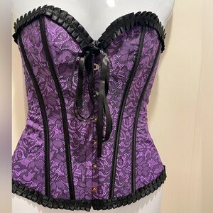 Size M purple jacquard corset size M.  Worn for Halloween once.